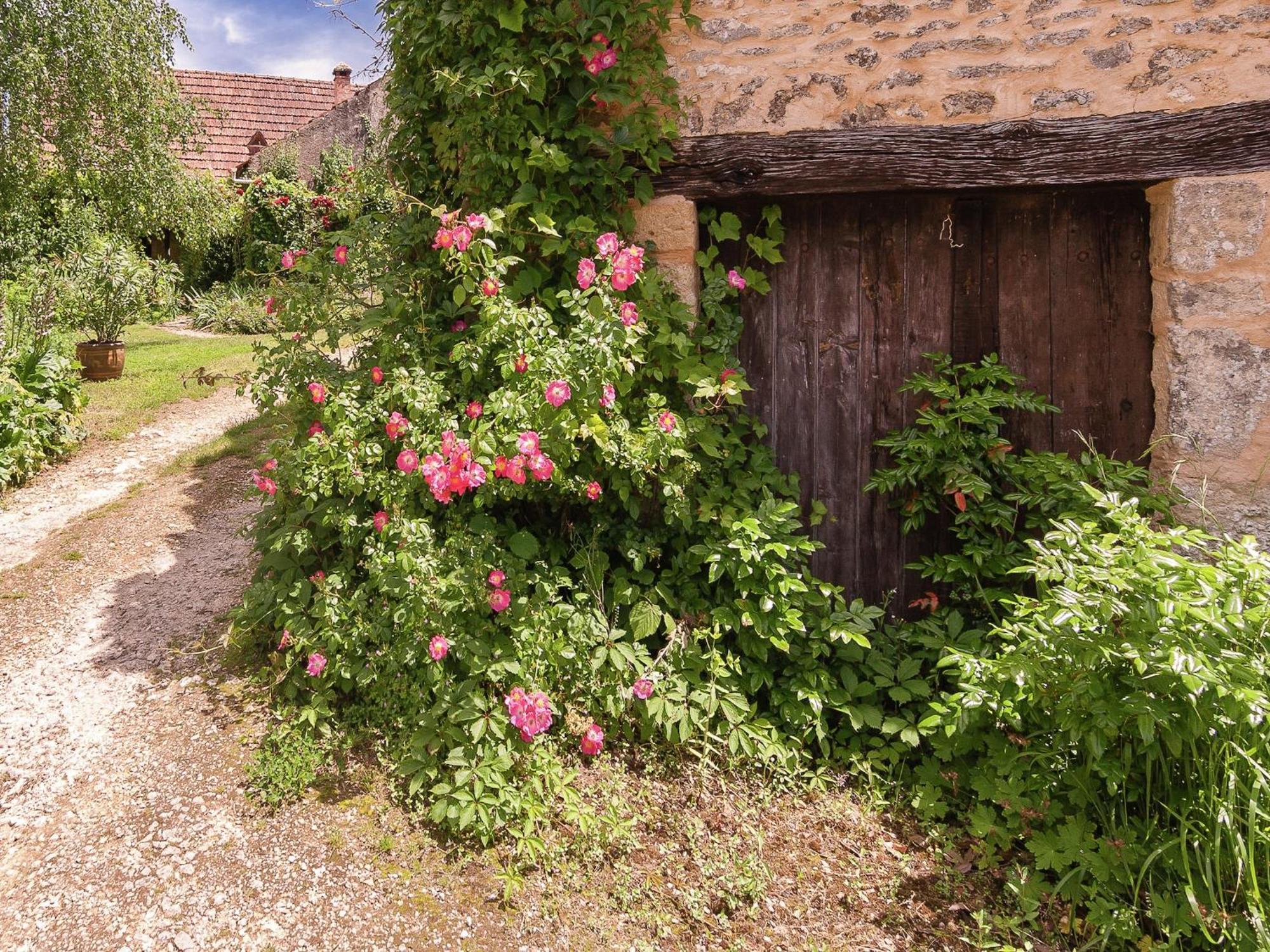Cottage In Les Eyzies De Tayac Sireuil With Pool Meyrals Extérieur photo