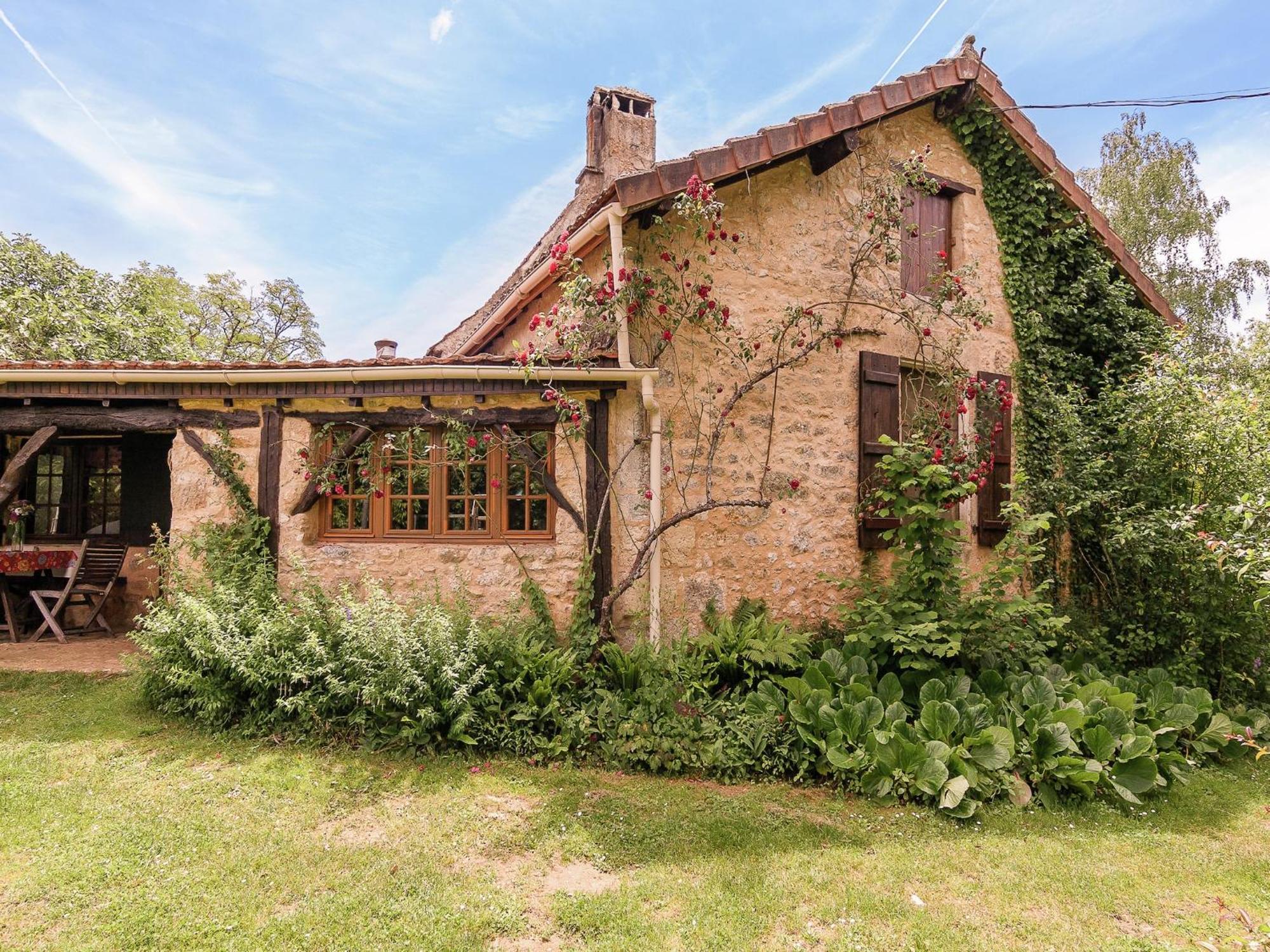 Cottage In Les Eyzies De Tayac Sireuil With Pool Meyrals Extérieur photo